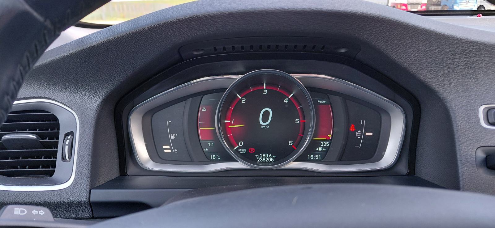 Volvo S60 D3, fotografija 6