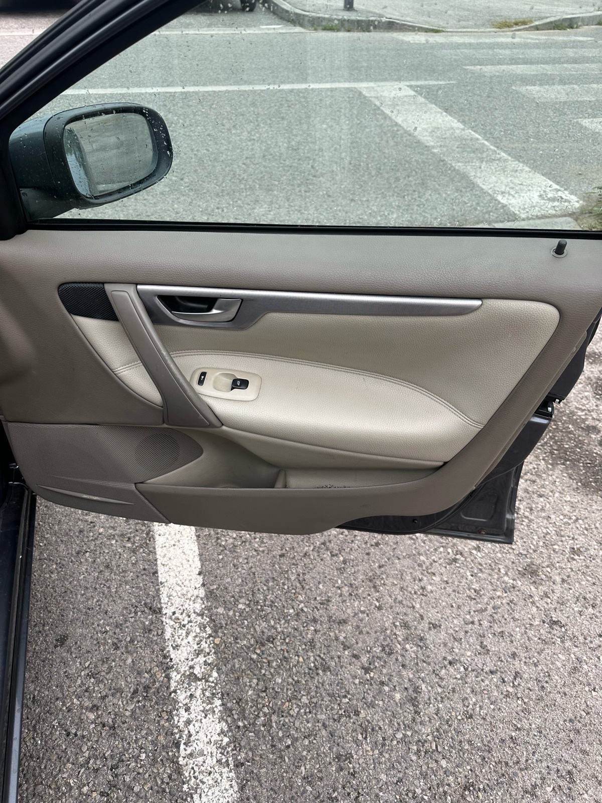 Volvo S60 D5 2,4 136kw, fotografija 10
