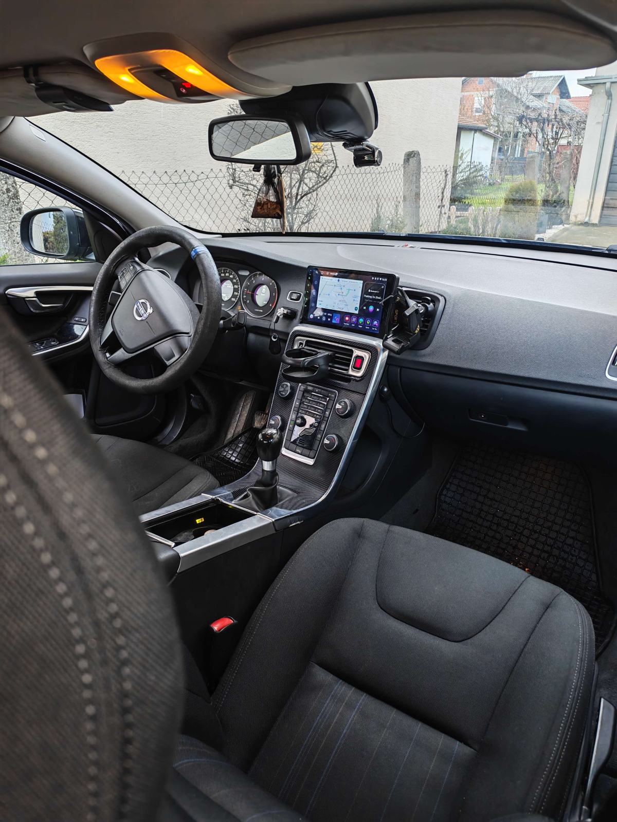 Volvo S60 DRIVe veliki servis, reg.godinu dana., fotografija 11