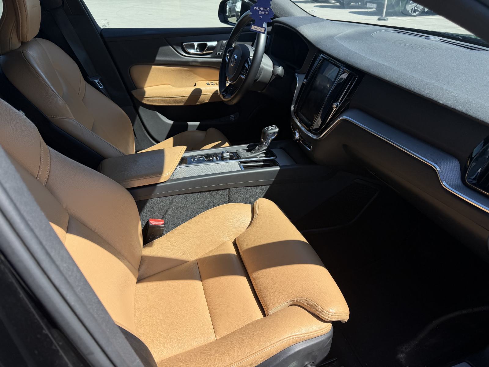 Volvo S60 T4, 2.0 AUTOMATIK, KAMERA, NAV, REG 12/2026, polestar, fotografija 9