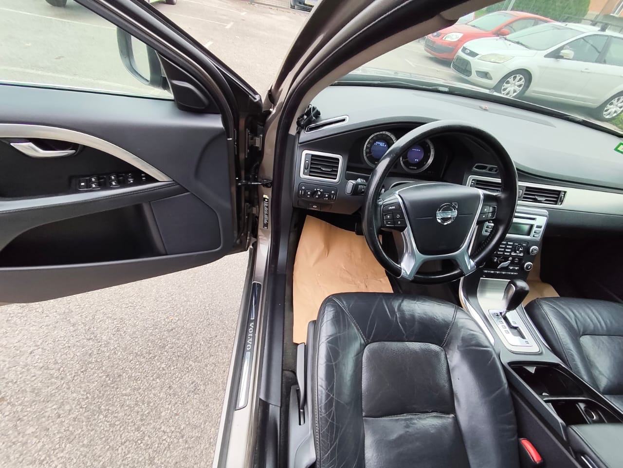 Volvo S80 2,4 D AUTOMATIK AUTO ODLICAN MOGUCA ZAMJENA, fotografija 6