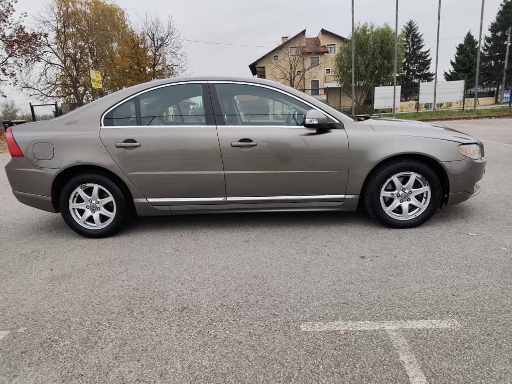 Volvo S80 2,4 D AUTOMATIK AUTO ODLICAN MOGUCA ZAMJENA, fotografija 8