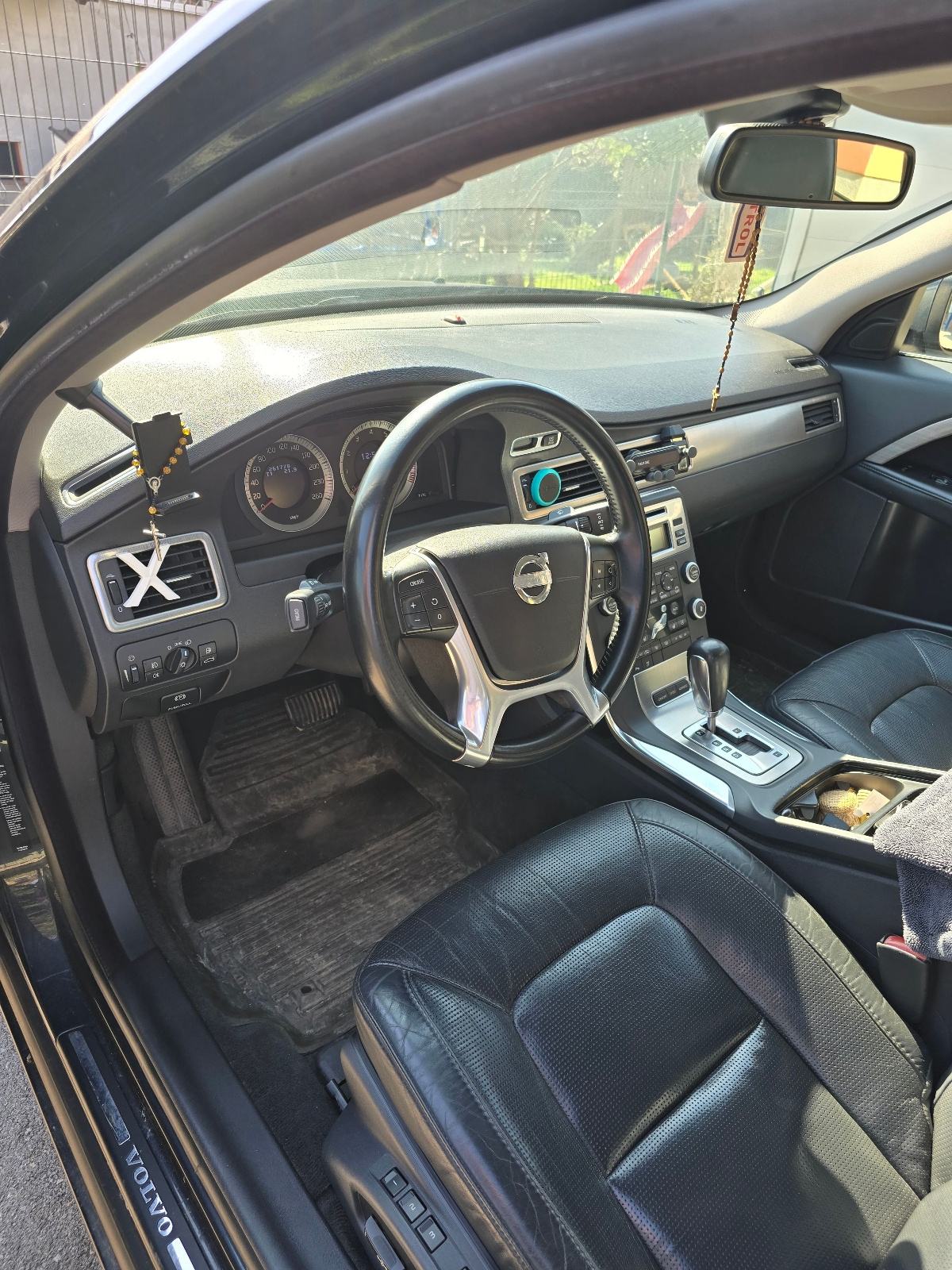 Volvo S80 2,5 T automatik, fotografija 9