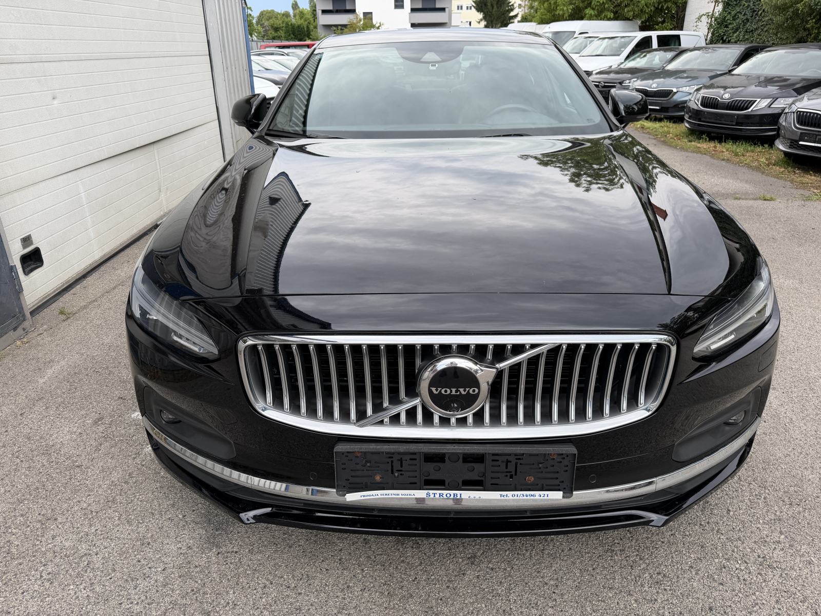 Volvo S90 B5D AWD INS CR.MOMENTUM NIJE UVOZ, fotografija 8