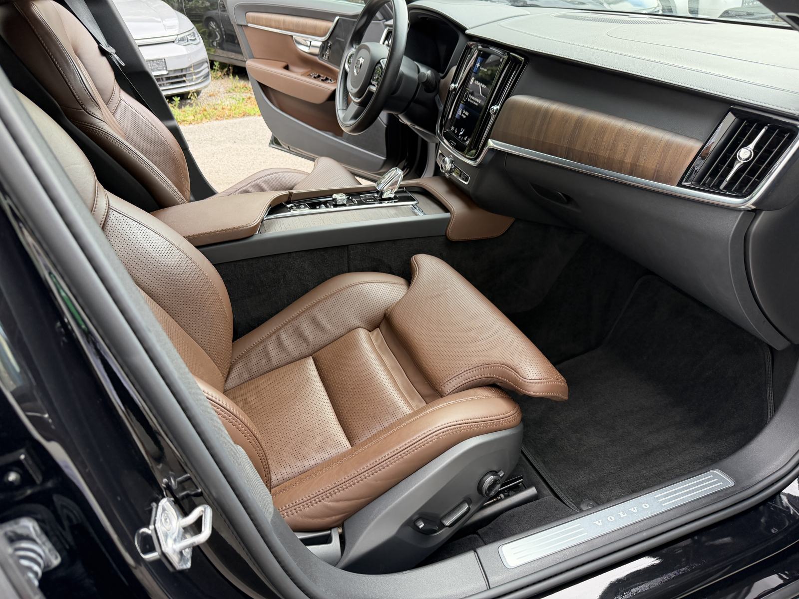 Volvo S90 B5D AWD INS CR.MOMENTUM NIJE UVOZ, fotografija 20