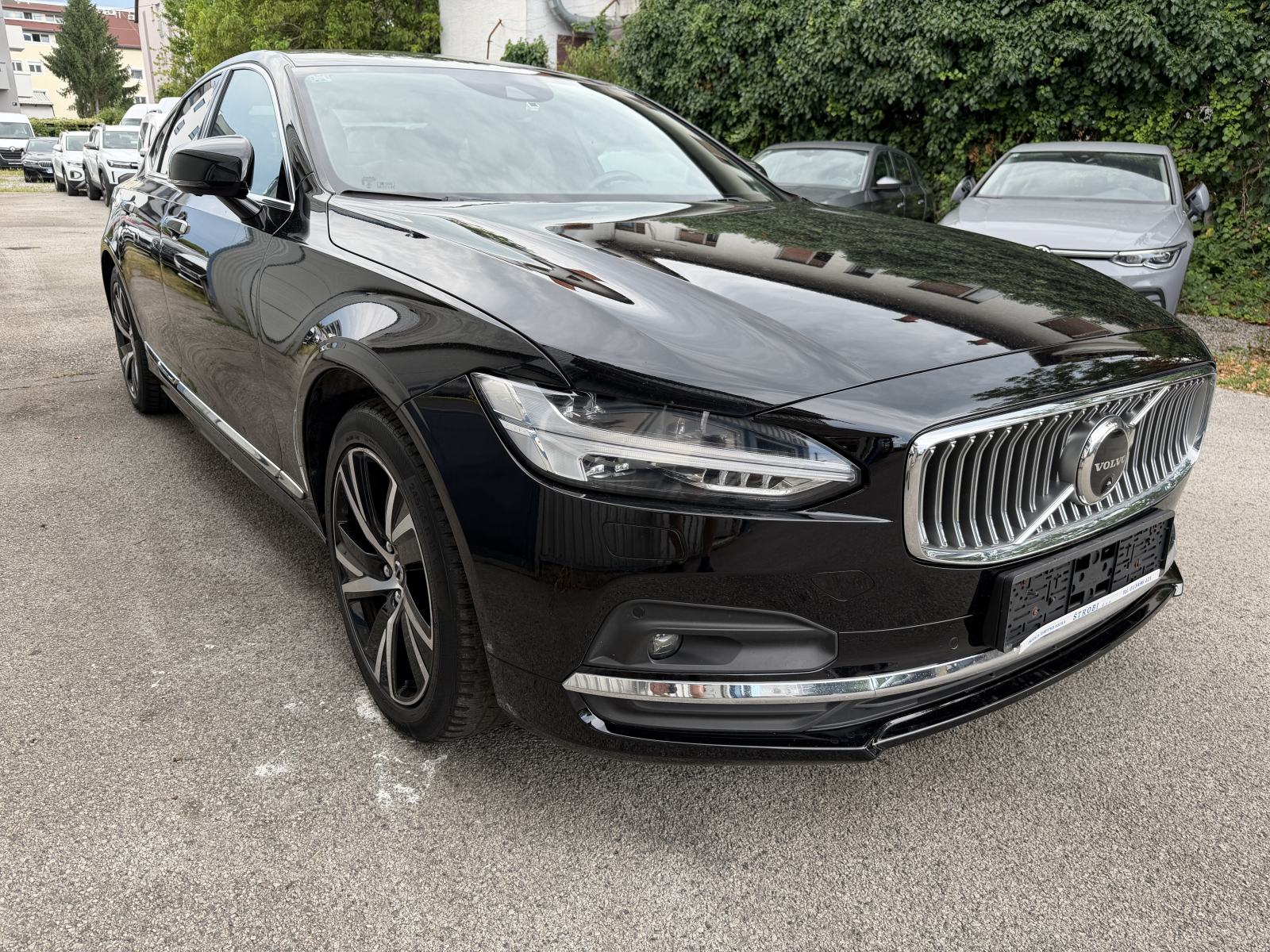 Volvo S90 B5D AWD INS CR.MOMENTUM NIJE UVOZ, fotografija 3