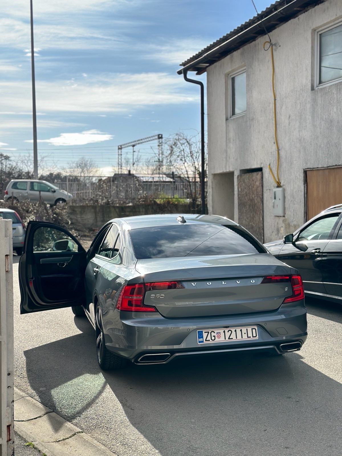 Volvo S90 D3 automatik, fotografija 2