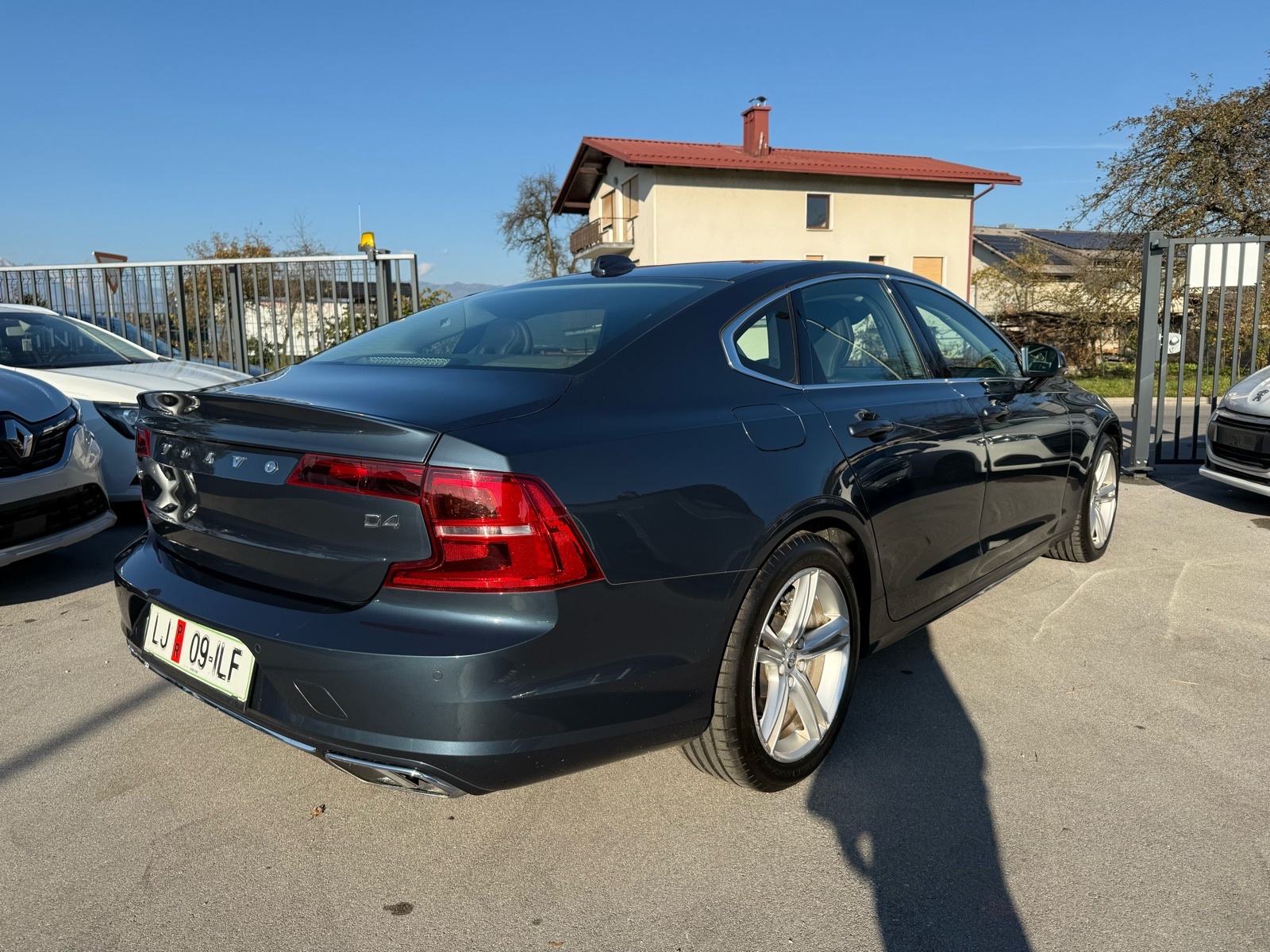 Volvo S90 D4 Automatik | 190 KS | 2020. | 192tkm | JAMSTVO | Dostava, fotografija 5