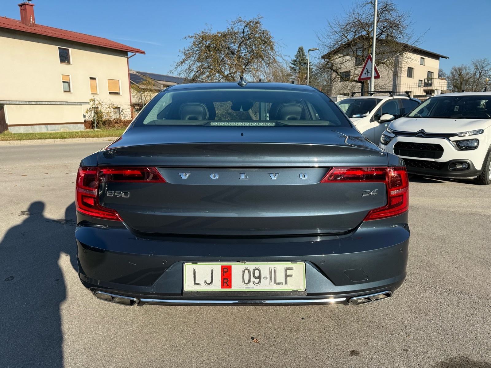 Volvo S90 D4 Automatik | 190 KS | 2020. | 192tkm | JAMSTVO | Dostava, fotografija 6