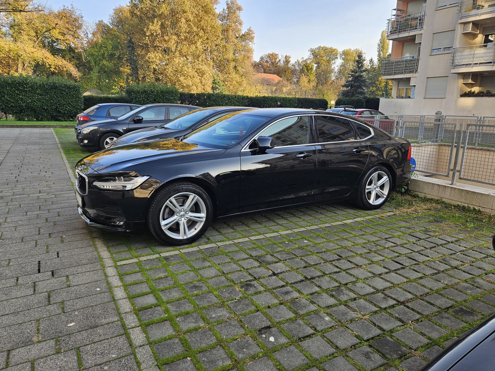 Volvo S90 D4 21,900€, REGISTRIRAN DO 9/2026, fotografija 5