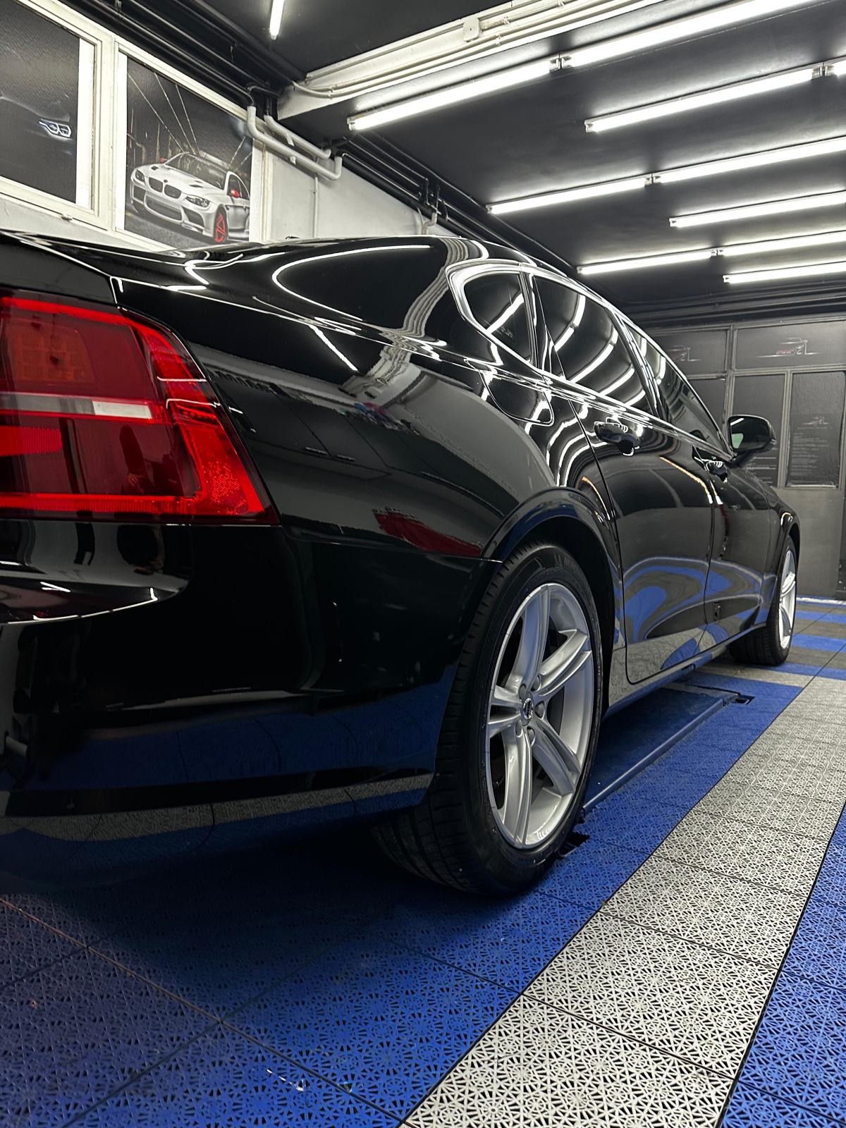 Volvo S90 D4 21,900€, REGISTRIRAN DO 9/2026, fotografija 14
