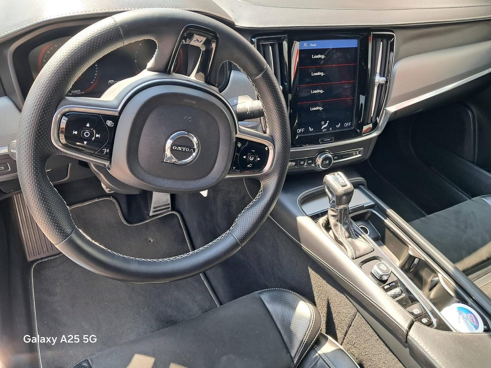Volvo S90 D4 R DESIGN, fotografija 3
