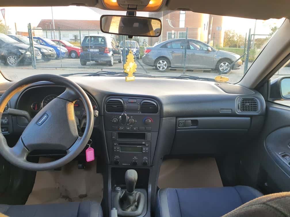 Volvo V40 1.9 D MOTOR U KVARU MOZE U DJELOVIMA, fotografija 4