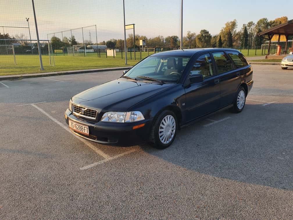 Volvo V40 1.9 D MOTOR U KVARU MOZE U DJELOVIMA, fotografija 16