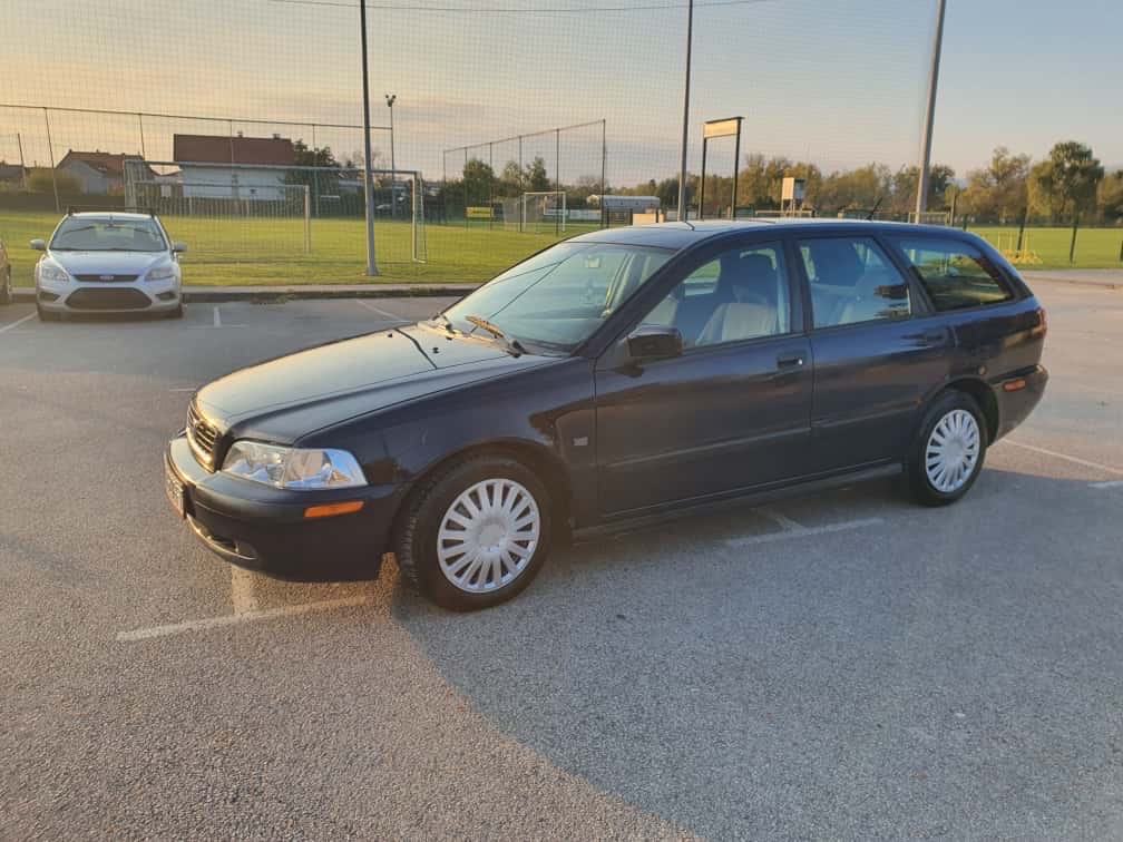 Volvo V40 1.9 D MOTOR U KVARU MOZE U DJELOVIMA, fotografija 19