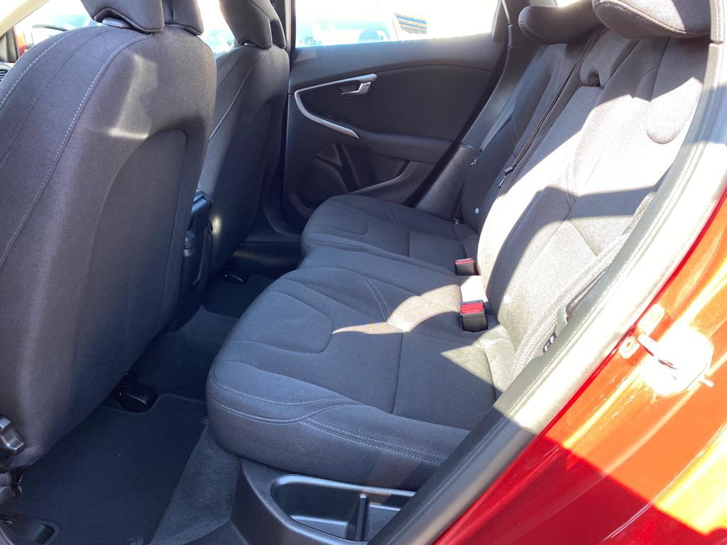 Volvo V40 2.0 D KINETIC, NAVI, PARK KAMERA, 4X GARANCIJA!, fotografija 11