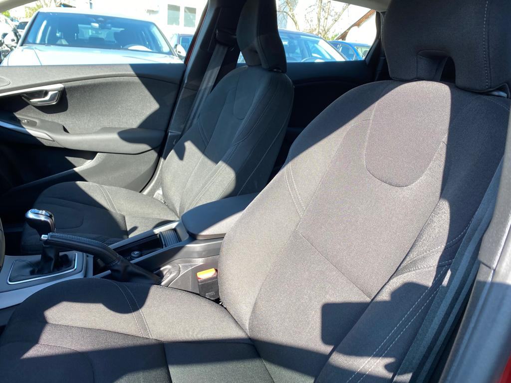 Volvo V40 2.0 D KINETIC, NAVI, PARK KAMERA, 4X GARANCIJA!, fotografija 19