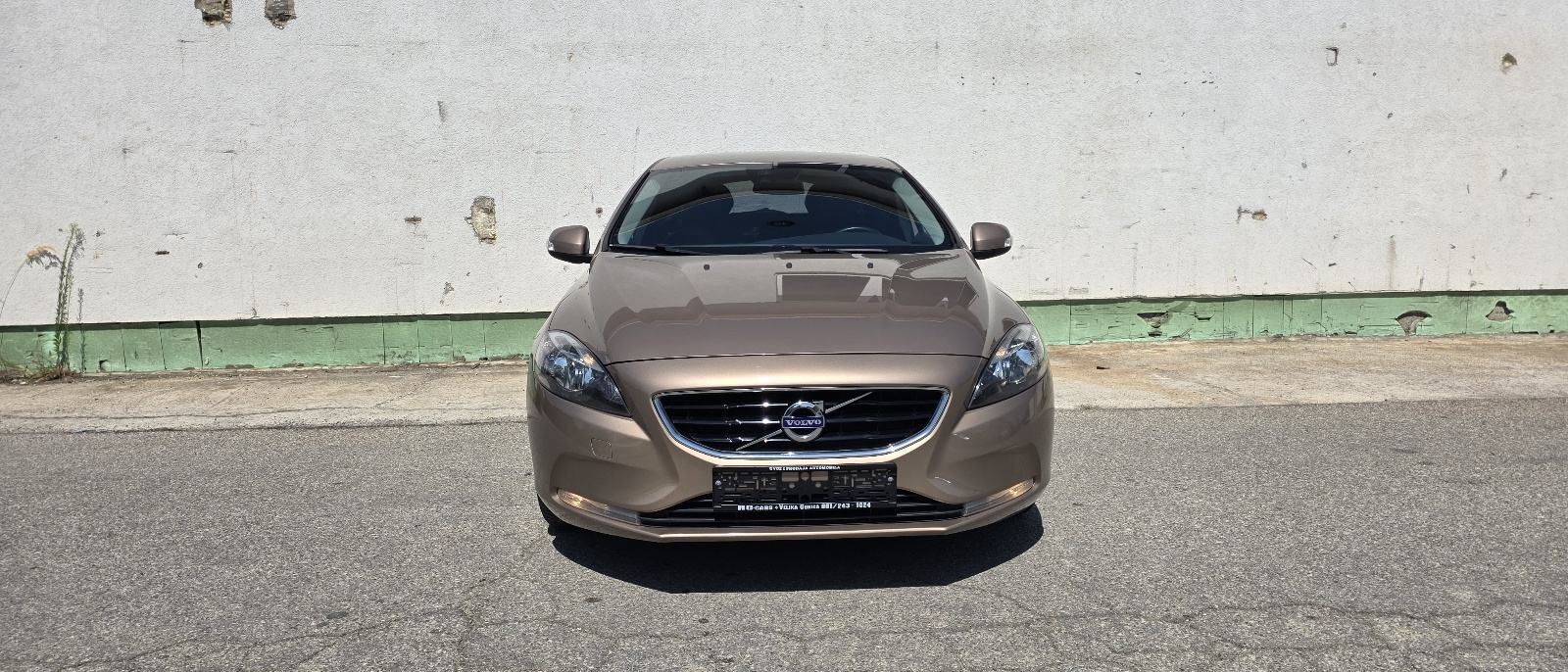 Volvo V40 2.0 D2,NAVI,LED,1-VL,GARANCIJA,NEMA 5%, fotografija 2