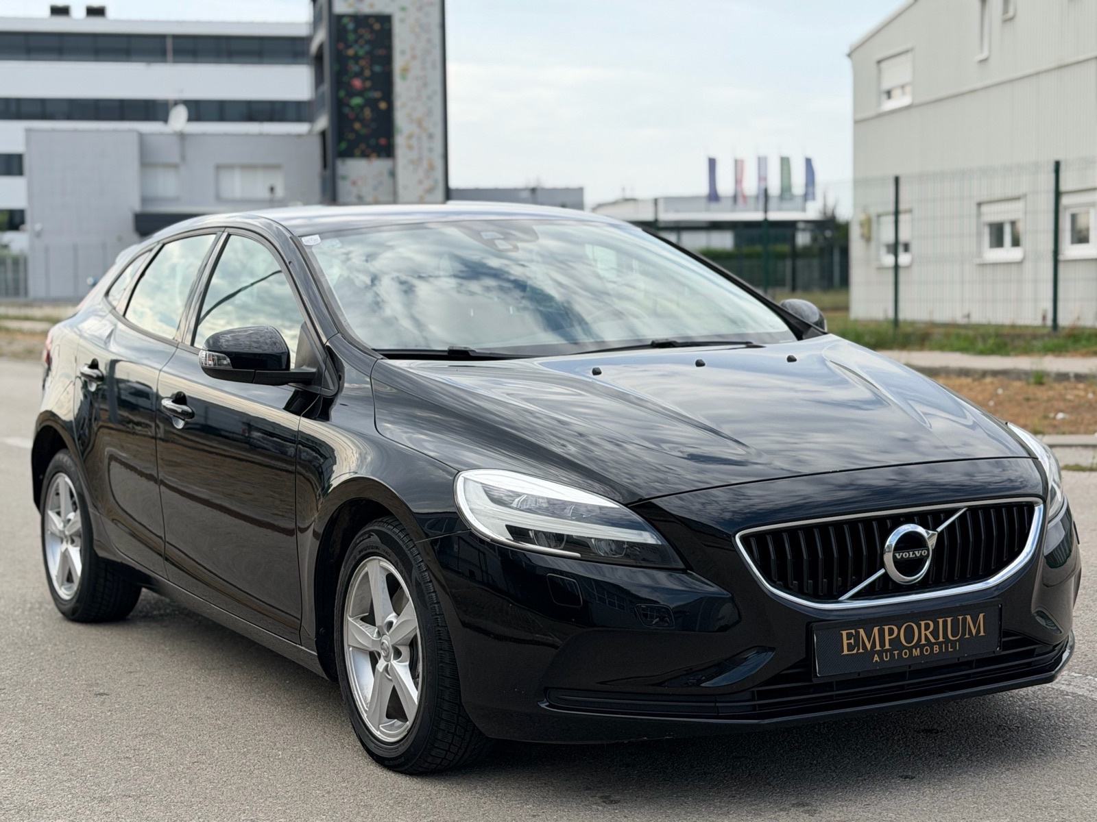 Volvo V40 2.0D, pogled izvana - slika 2