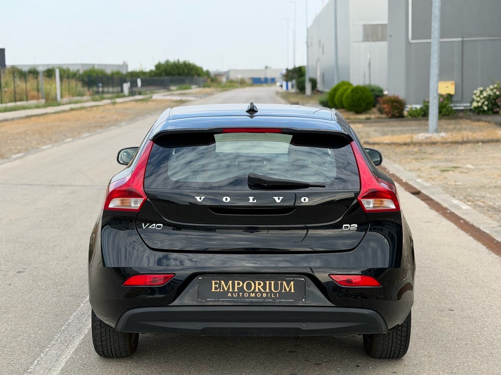 Volvo V40 2.0D, fotografija 8