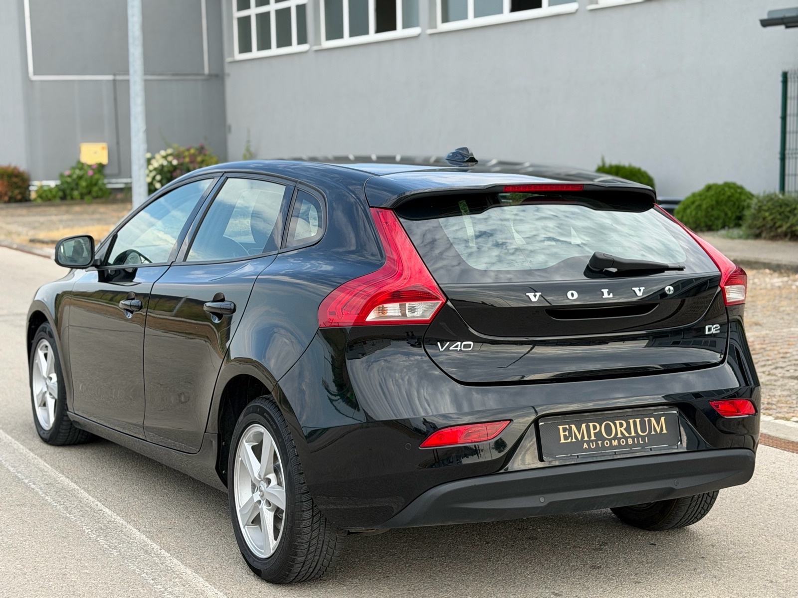 Volvo V40 2.0D, fotografija 6