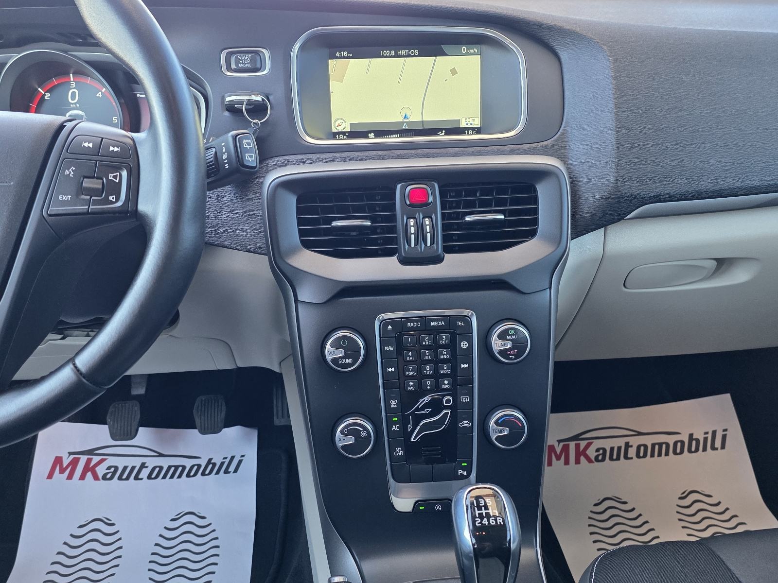 Volvo V40 ALU,NAVI,80 T.K.M, fotografija 19