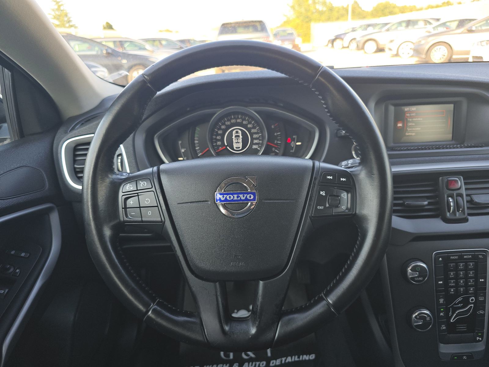 Volvo V40 Cross Country D2 Servisna, veliki servis nove gume ODLIČAN !, fotografija 16
