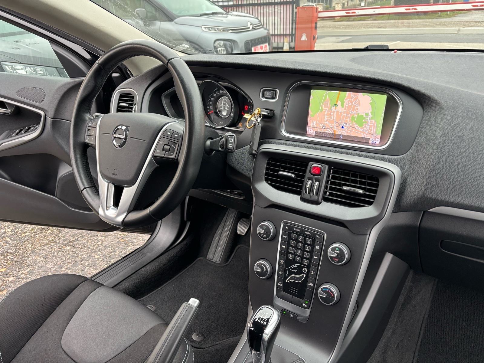 Volvo V40 D2 2.0d 88kw, 125.000km, 2019g, **AKCIJA**, fotografija 14