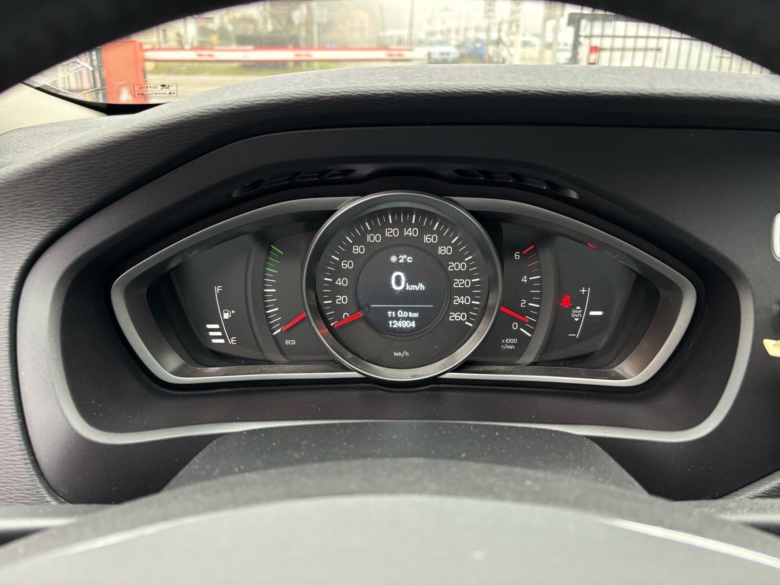 Volvo V40 D2 2.0d 88kw, 125.000km, 2019g, **AKCIJA**, fotografija 15