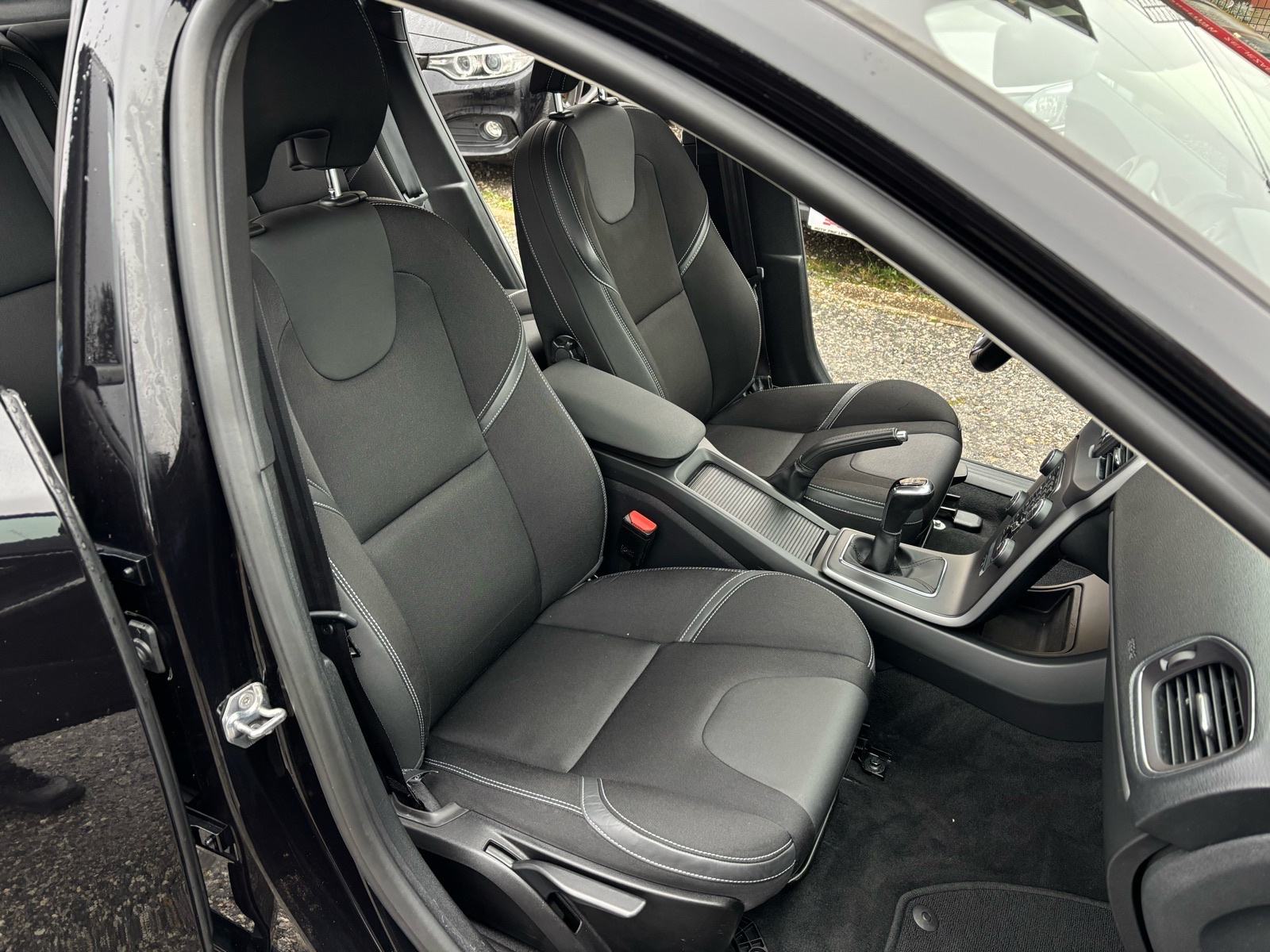 Volvo V40 D2 2.0d 88kw, 125.000km, 2019g, **AKCIJA**, fotografija 20