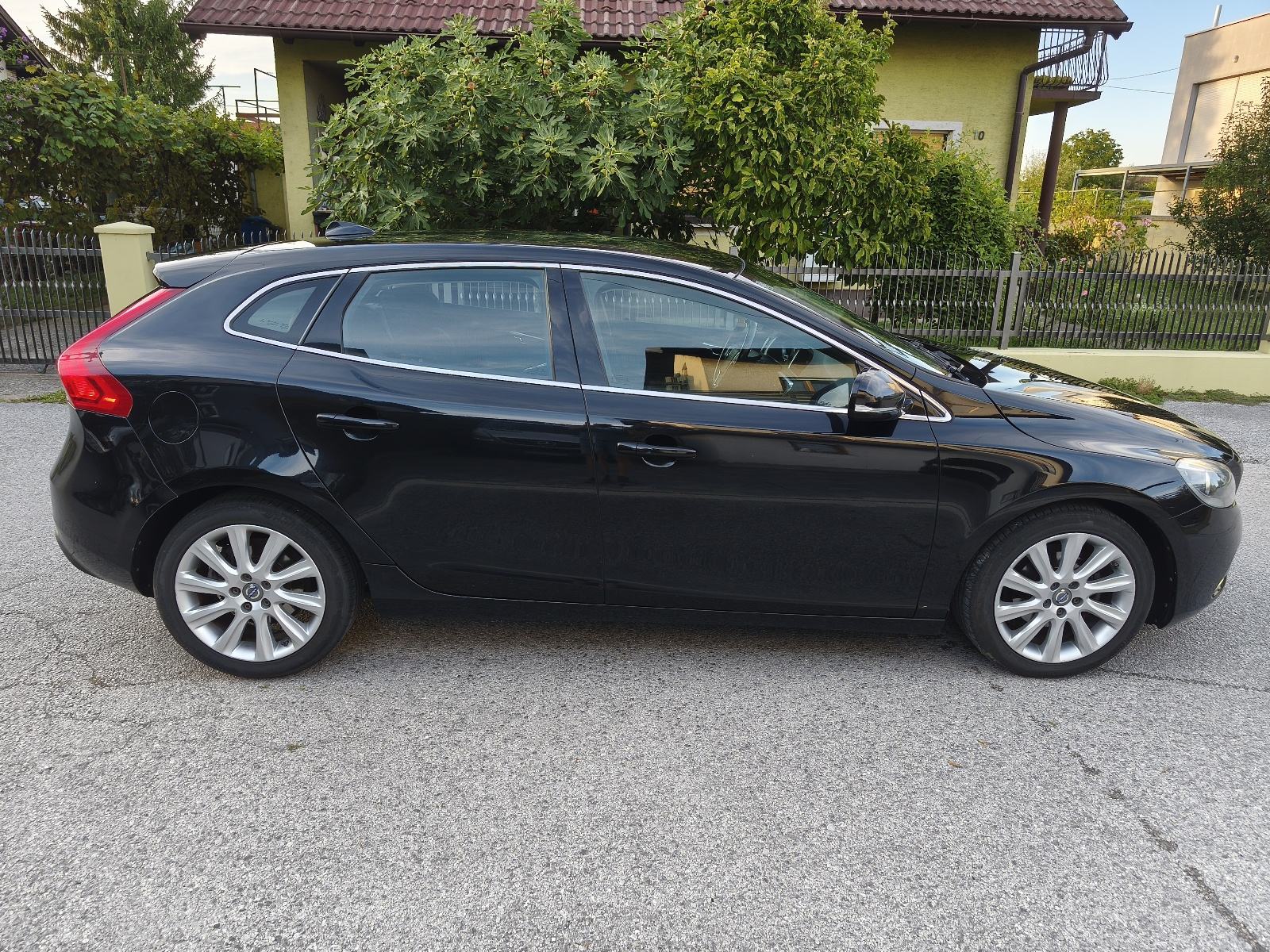 Volvo V40 D2 88g., fotografija 4