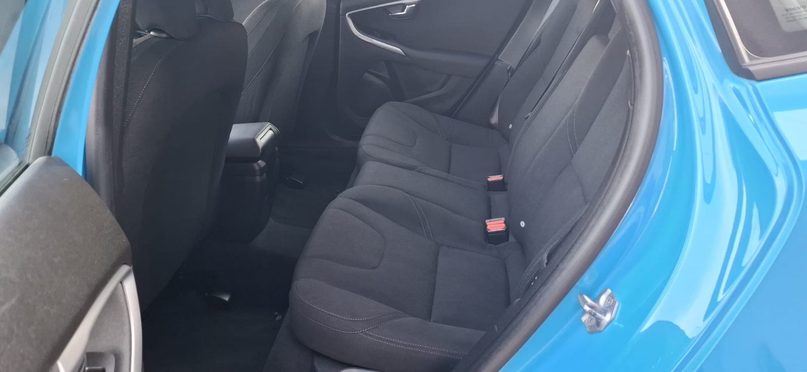 Volvo V40 D2..TOP STANJE, fotografija 10
