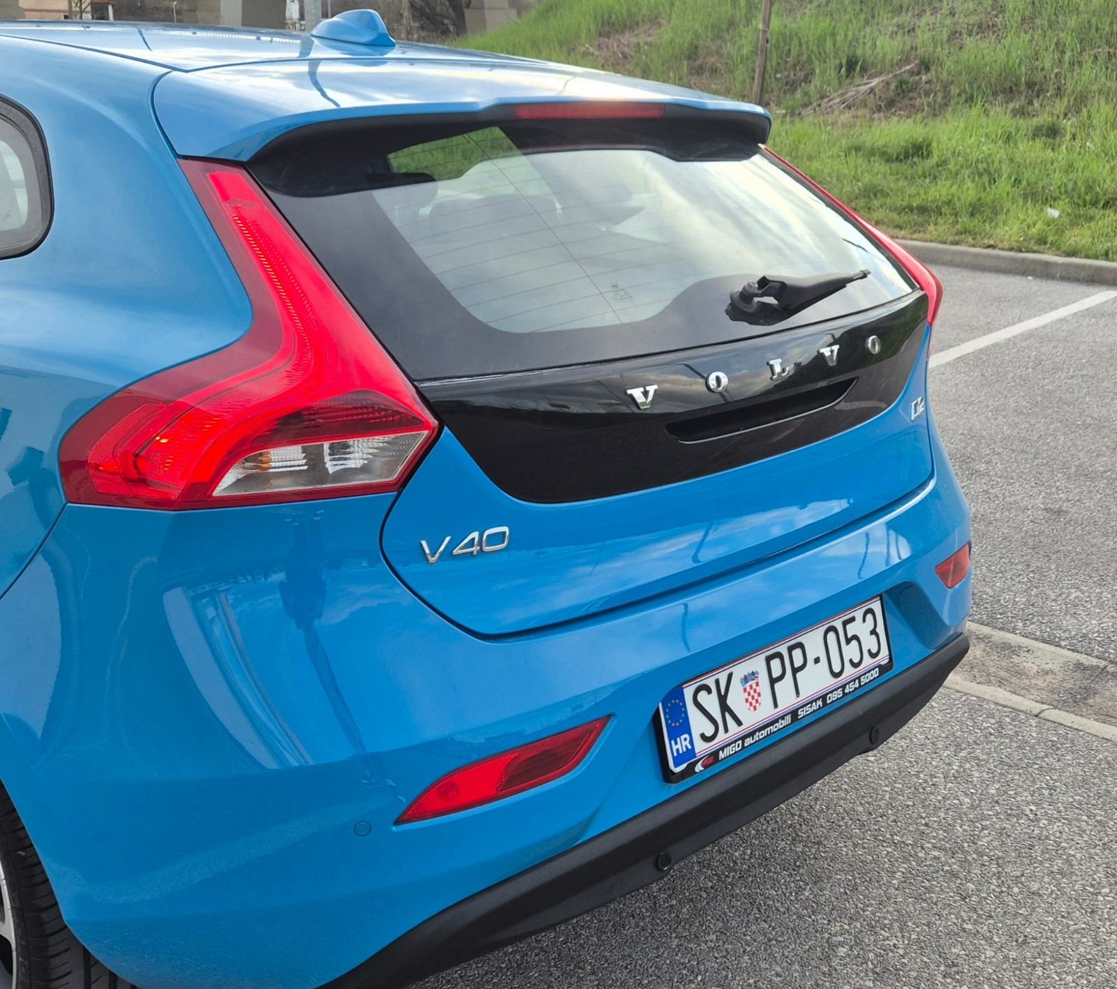 Volvo V40 D2..TOP STANJE, fotografija 13