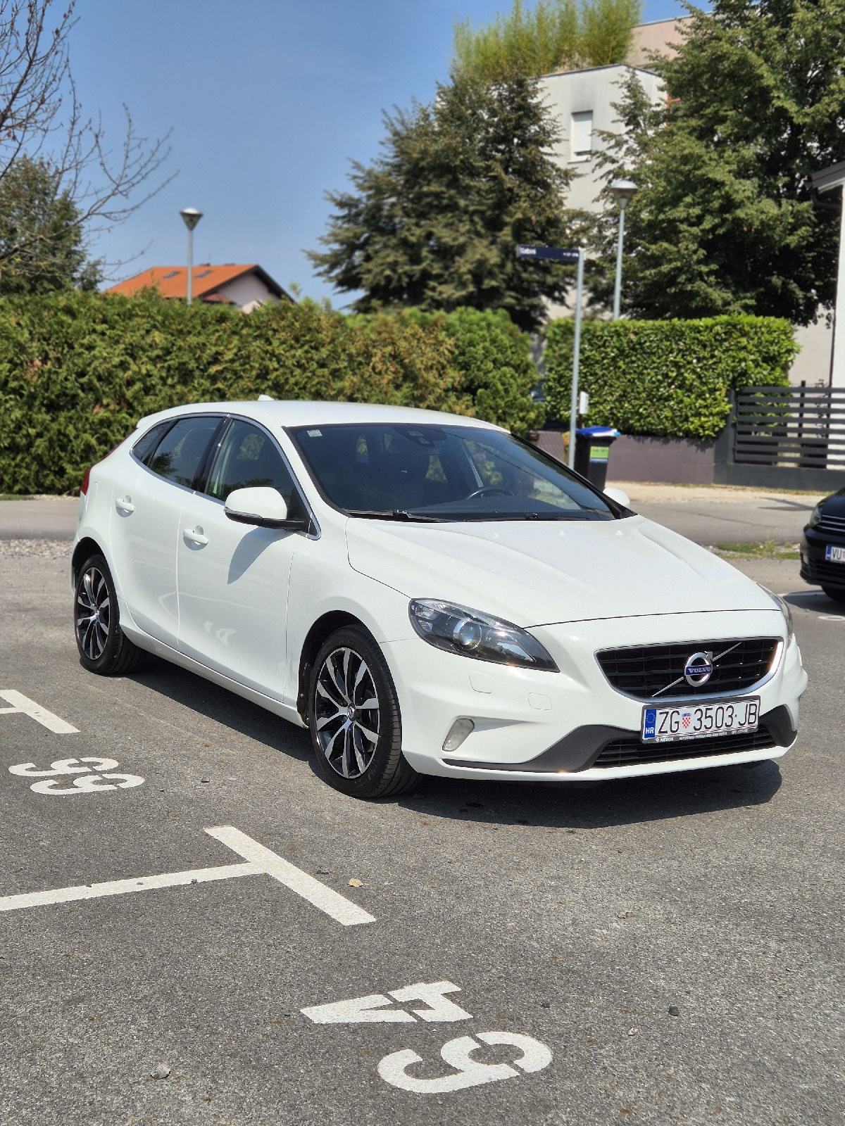 Volvo V40 D2 R-Design, fotografija 4