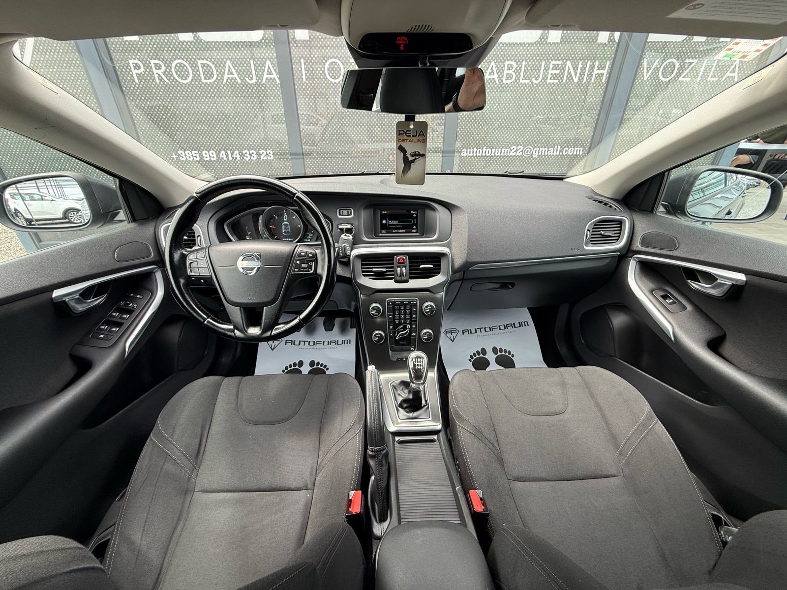 Volvo V40 D2 * REG DO 03/27 * ALU 16 *, fotografija 9