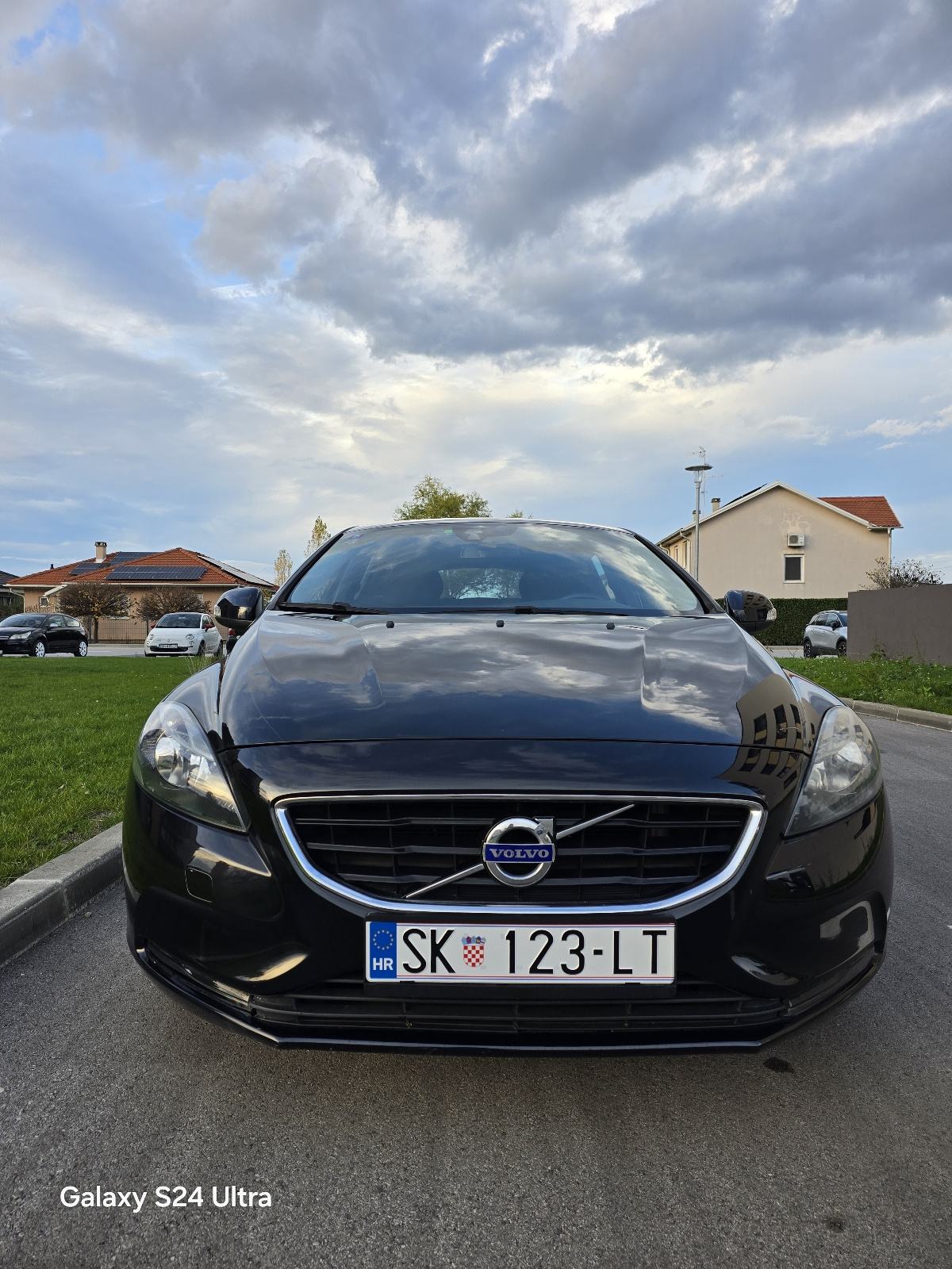 Volvo V40 D2 IZUZETNO STANJE,mod.2016, fotografija 10