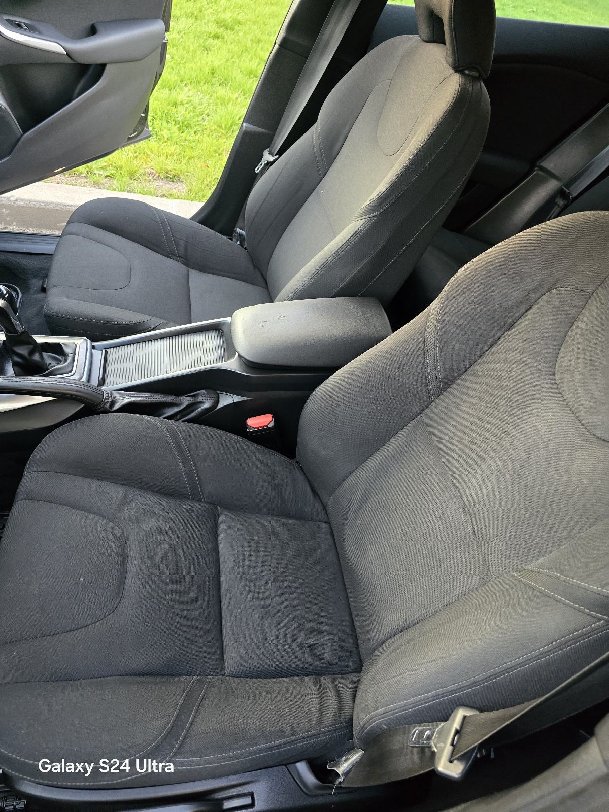 Volvo V40 D2 IZUZETNO STANJE,mod.2016, fotografija 16