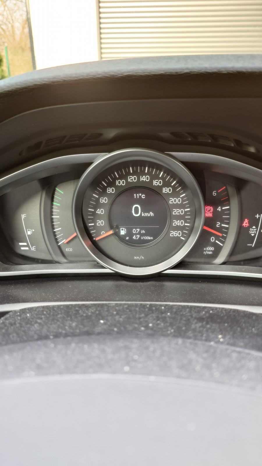 Volvo V40 D2, REGISTRIRAN DO 05/2027, fotografija 17