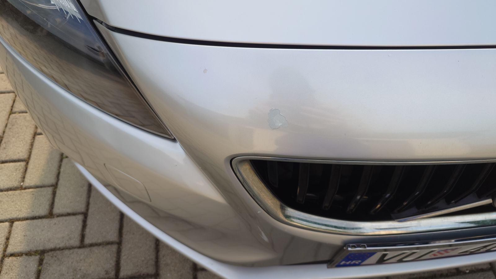 Volvo V40 D2, REGISTRIRAN DO 05/2027, fotografija 7