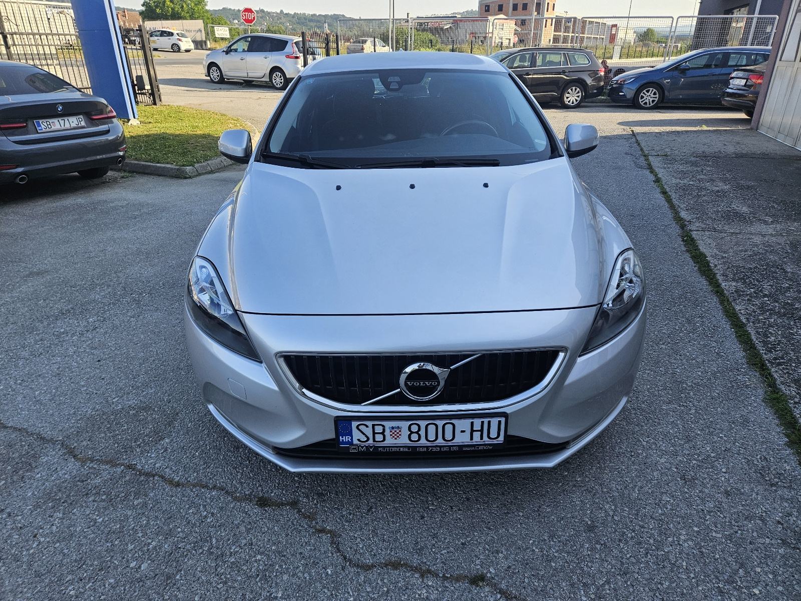 Volvo V40 D2, pogled izvana - slika 1