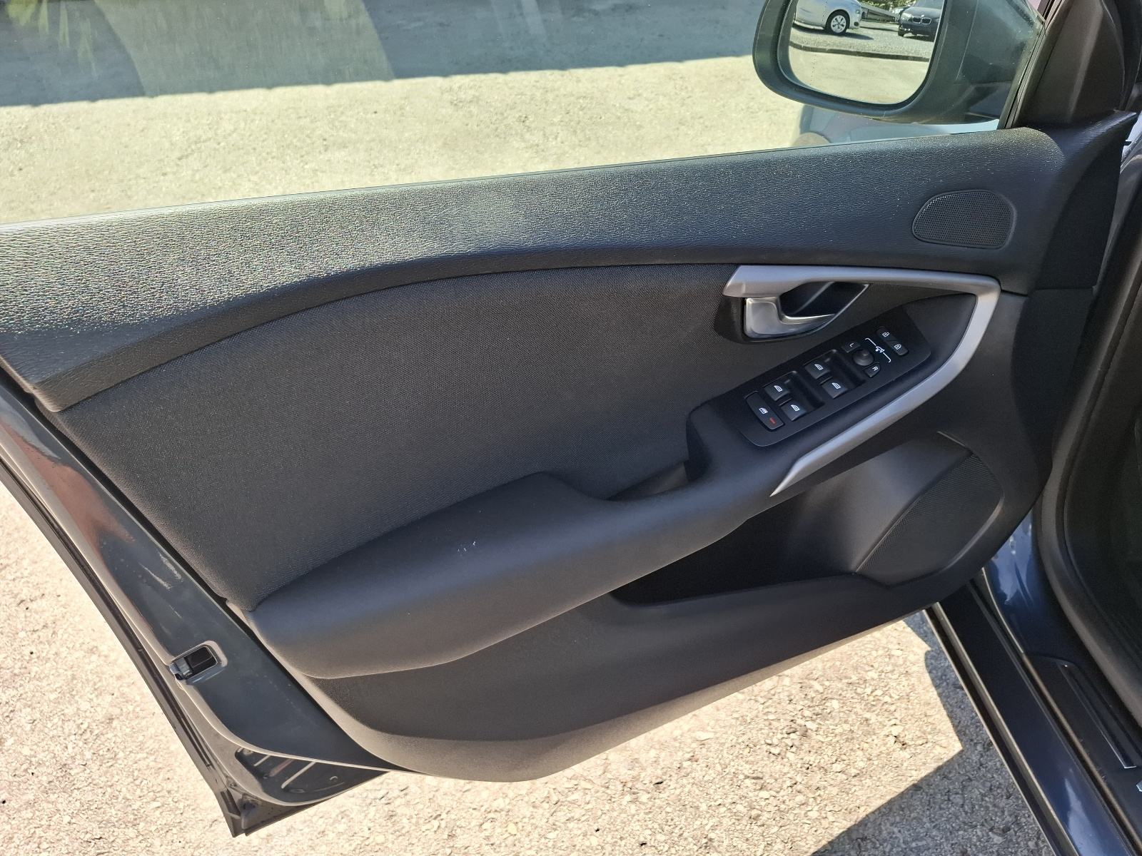 Volvo V40 D2, fotografija 10