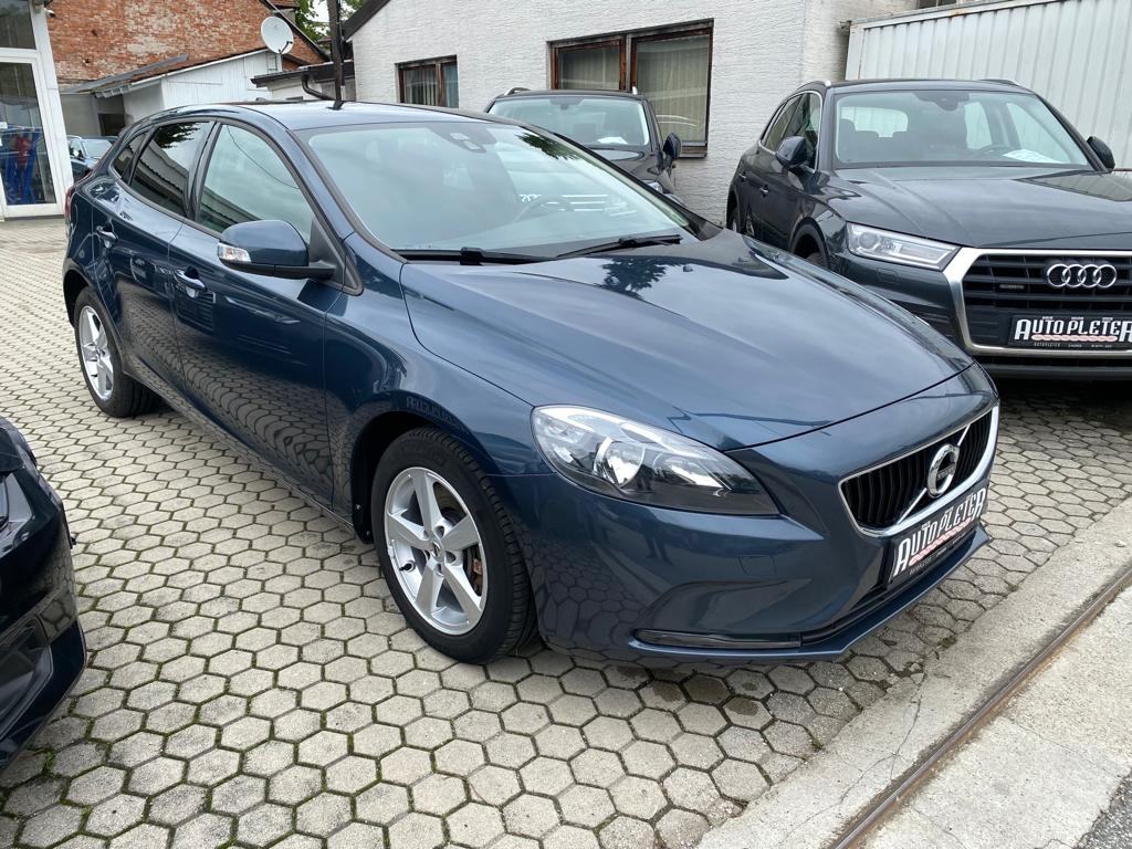Volvo V40 D3 KINETIC AUTOMATIK, NAVI, TEMPOMAT, 4X GARANCIJA!!!, fotografija 3
