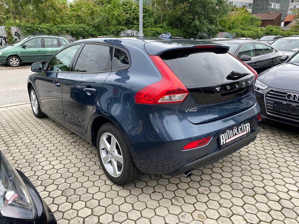 Volvo V40 D3 KINETIC AUTOMATIK, NAVI, TEMPOMAT, 4X GARANCIJA!!!, fotografija 6