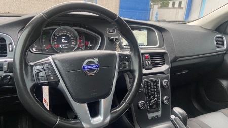 Volvo V40 D3 PANORAMA, fotografija 11