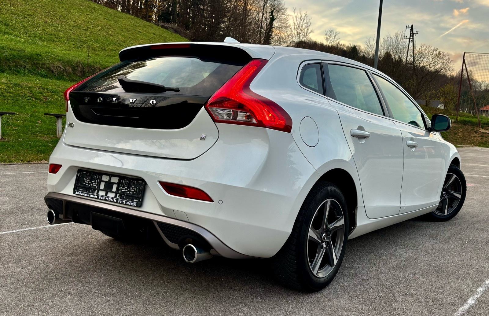 Volvo V40 D3 R-Design, Navi, Teilleder, Sitzheizung, Full...AKCIJA!!!, pogled izvana - slika 4