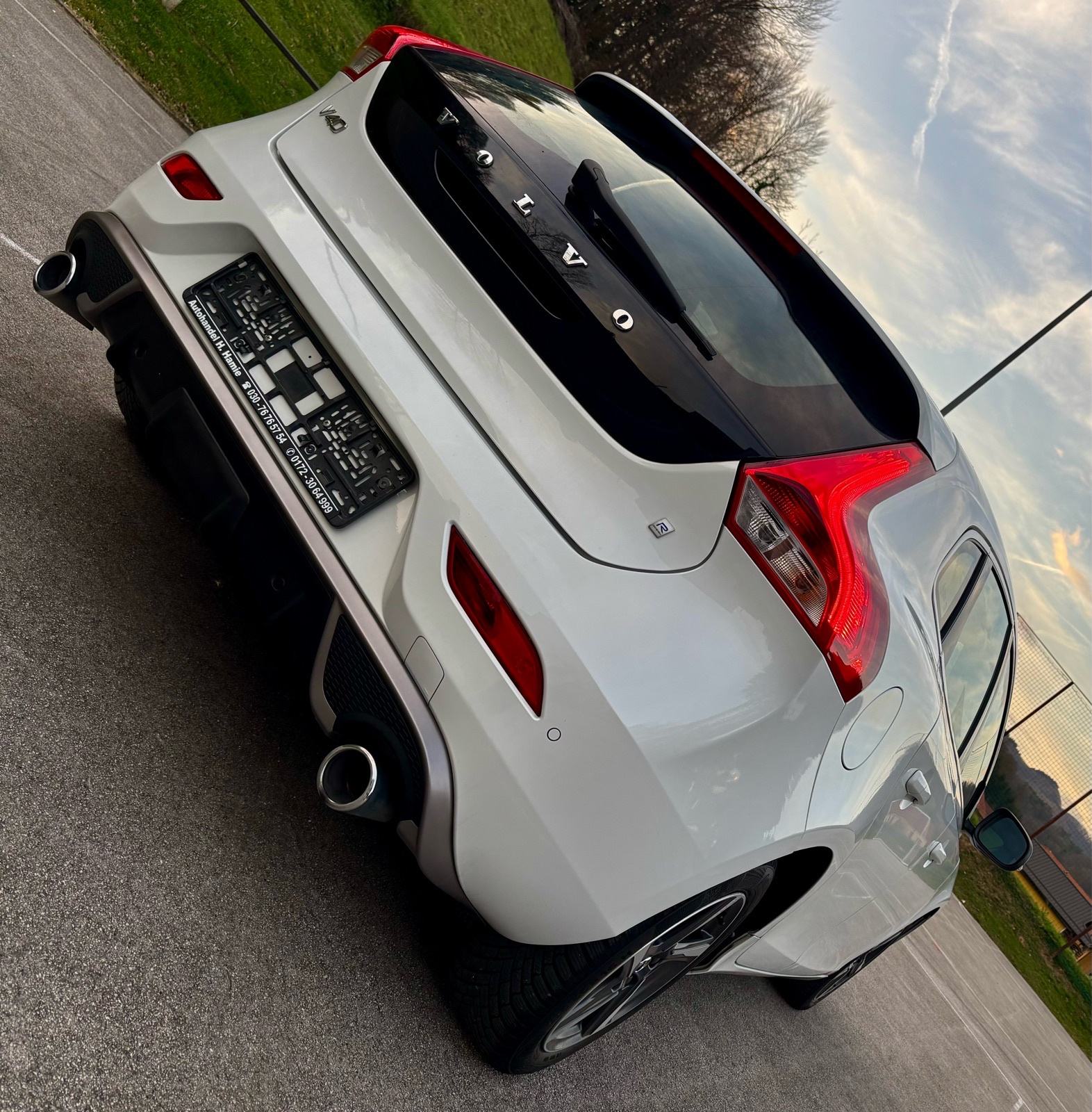 Volvo V40 D3 R-Design, Navi, Teilleder, Sitzheizung, Full...AKCIJA!!!, fotografija 6
