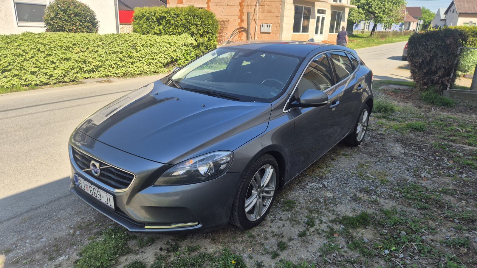 Volvo V40 D4, 140 KW/190KS, HARMAN/KARDON, REG 1 GOD, fotografija 4