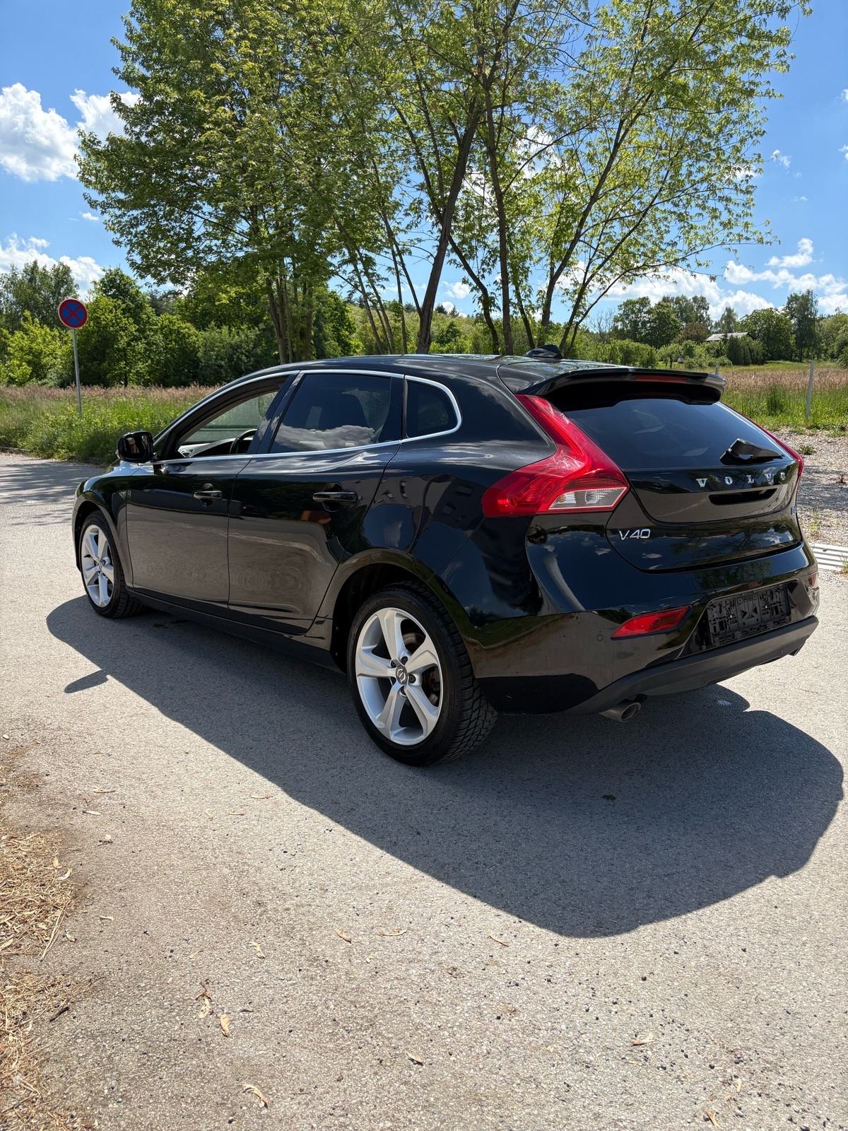 Volvo V40 D4 automatik, fotografija 4