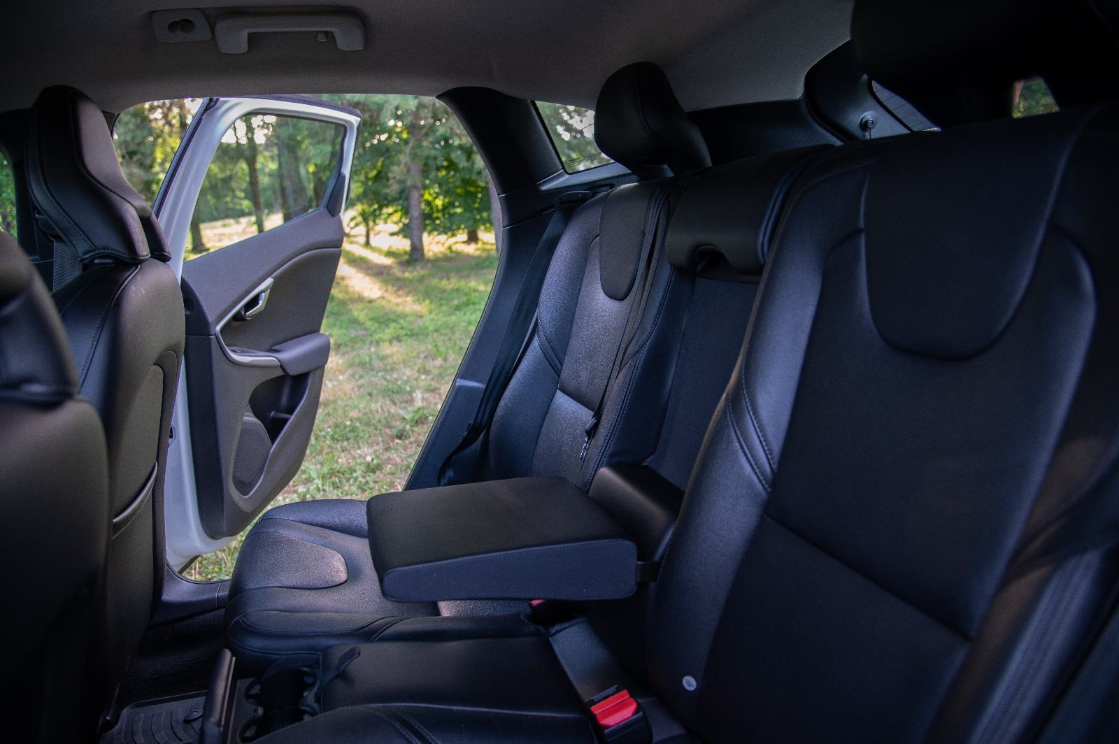 Volvo V40 D4 2.0 Diesel, fotografija 15
