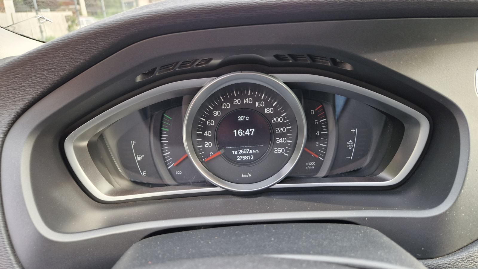 Volvo V40 T2 1.6 Momentum, fotografija 8